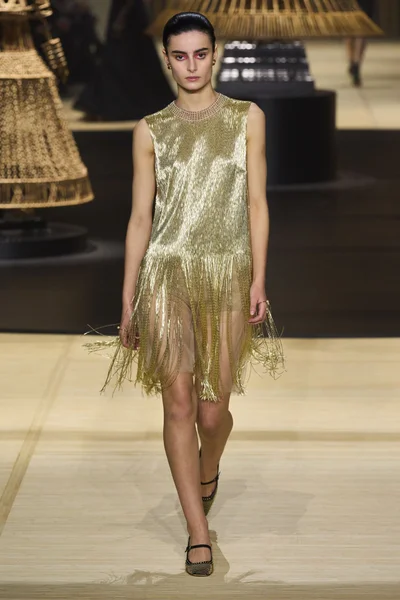 Look 62